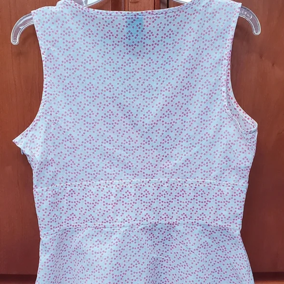 Donating Soon! Gap Peplum Top, Size XS - Picture 4 of 6